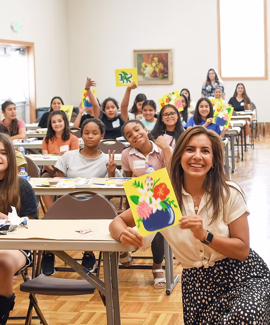 Volunteer with Ella Rises